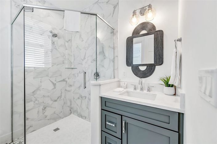 Image No.33-7 Bed Property for sale