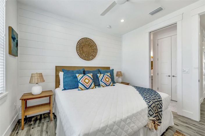 Image No.37-7 Bed Property for sale