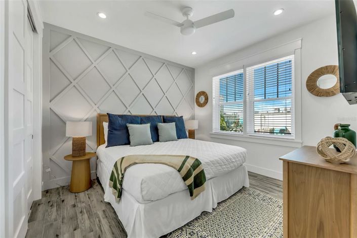 Image No.40-7 Bed Property for sale