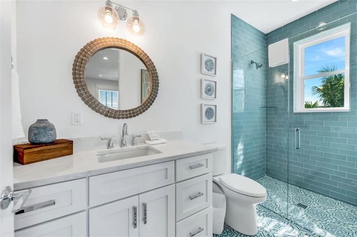 Image No.42-7 Bed Property for sale