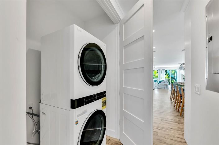 Image No.43-7 Bed Property for sale