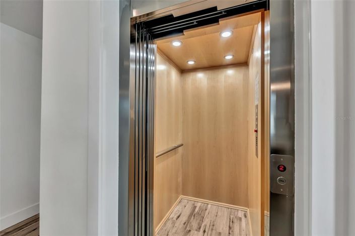 Image No.44-7 Bed Property for sale