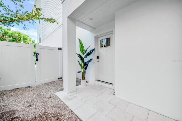 Image No.53-7 Bed Property for sale