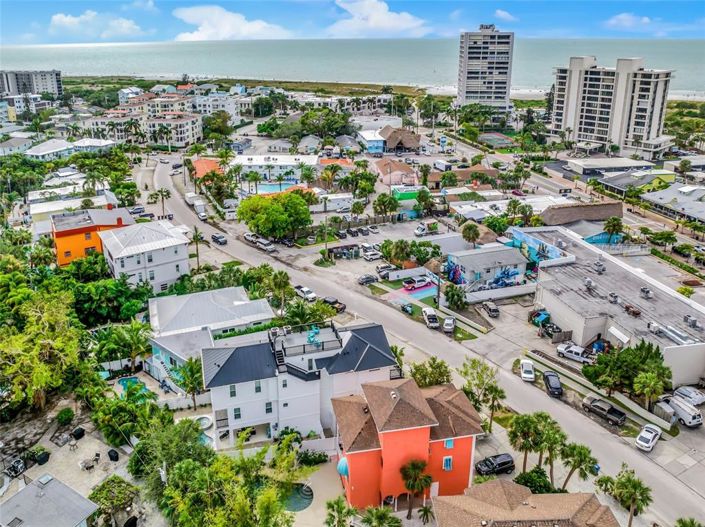 Image No.56-7 Bed Property for sale