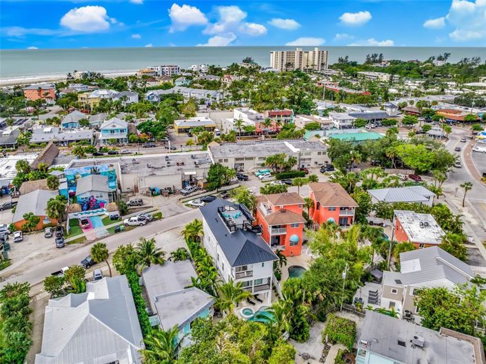 Image No.57-7 Bed Property for sale