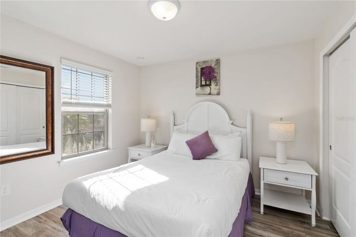 Image No.27-7 Bed Property for sale