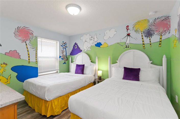 Image No.33-7 Bed Property for sale