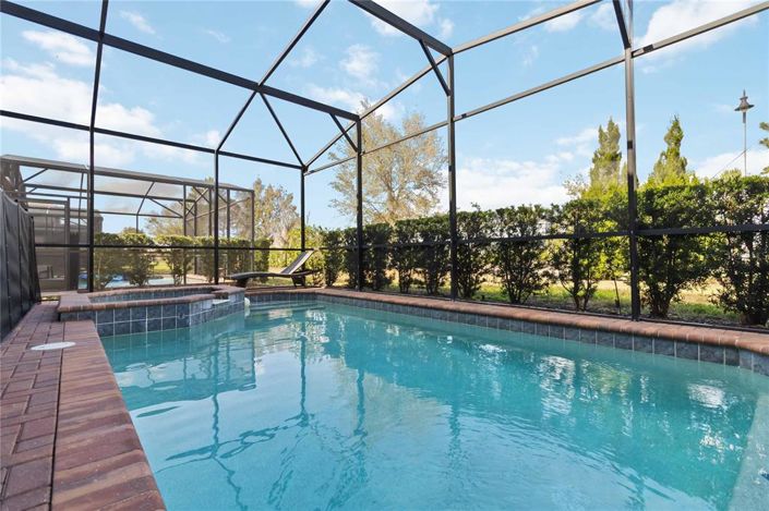 Image No.48-7 Bed Property for sale