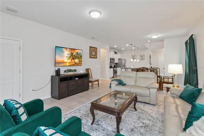 Image No.8-7 Bed Property for sale