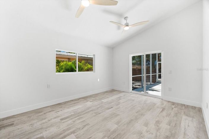 Image No.20-Propriété de 3 chambres à vendre à Sarasota