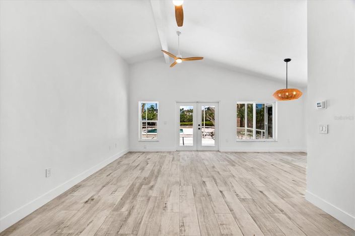 Image No.32-Propriété de 3 chambres à vendre à Sarasota