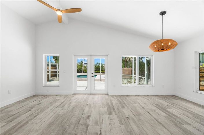 Image No.33-Propriété de 3 chambres à vendre à Sarasota