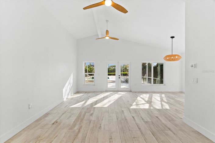 Image No.34-Propriété de 3 chambres à vendre à Sarasota