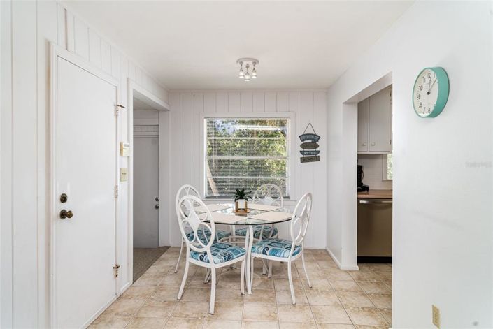 Image No.9-Propriété de 3 chambres à vendre à Sarasota