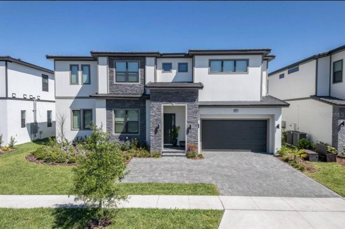 Image No.1-Propriété de 11 chambres à vendre à Orlando