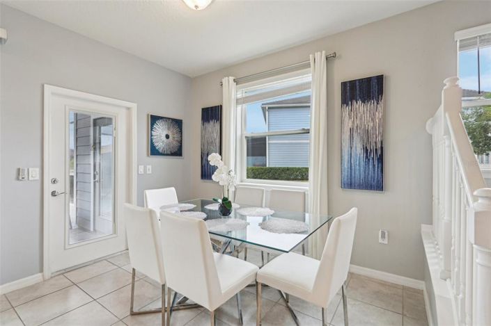 Image No.17-5 Bed Townhouse for sale