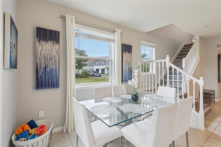 Image No.18-5 Bed Townhouse for sale