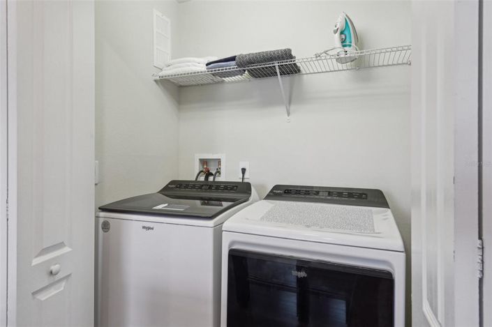 Image No.27-5 Bed Townhouse for sale