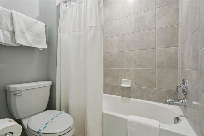 Image No.33-5 Bed Townhouse for sale