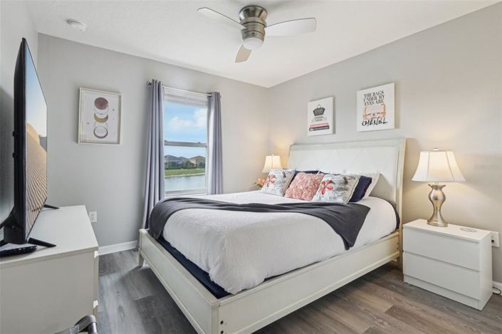 Image No.34-5 Bed Townhouse for sale