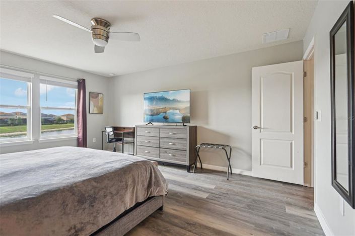 Image No.39-5 Bed Townhouse for sale