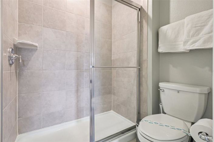 Image No.42-5 Bed Townhouse for sale