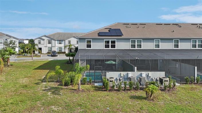 Image No.48-5 Bed Townhouse for sale