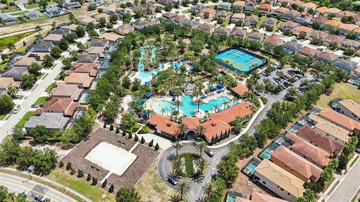 Image No.63-5 Bed Townhouse for sale