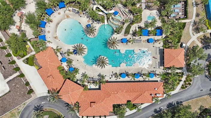 Image No.64-5 Bed Townhouse for sale