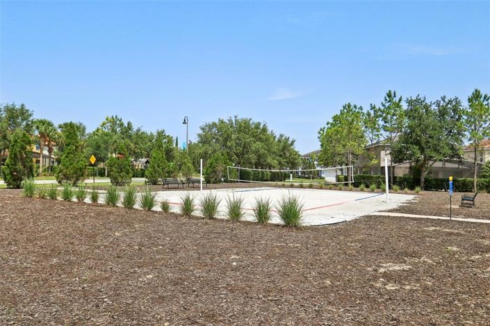 Image No.69-5 Bed Townhouse for sale