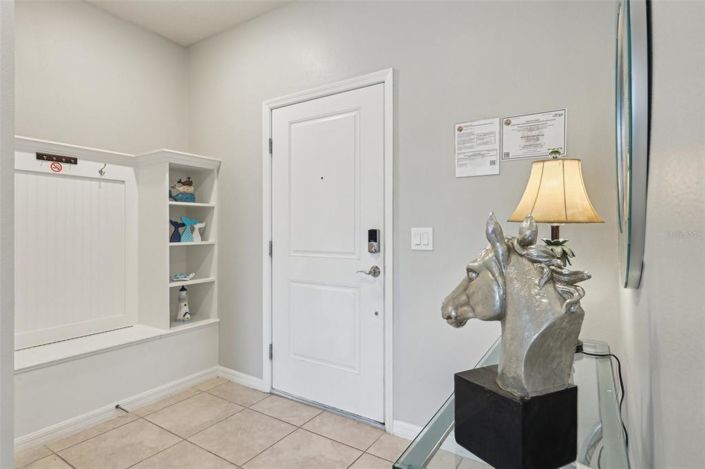 Image No.7-5 Bed Townhouse for sale