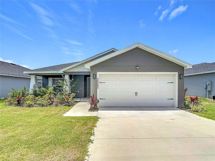 Image No.2-3 Bed Property for sale