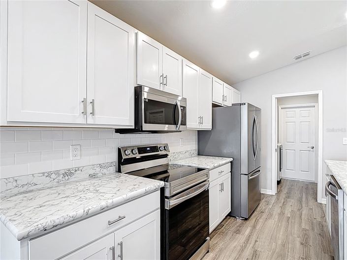 Image No.25-3 Bed Property for sale