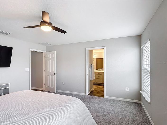 Image No.43-3 Bed Property for sale