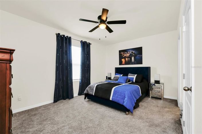 Image No.14-3 Bed Townhouse for sale