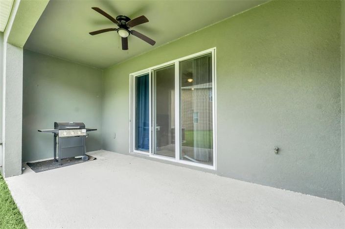 Image No.21-3 Bed Townhouse for sale