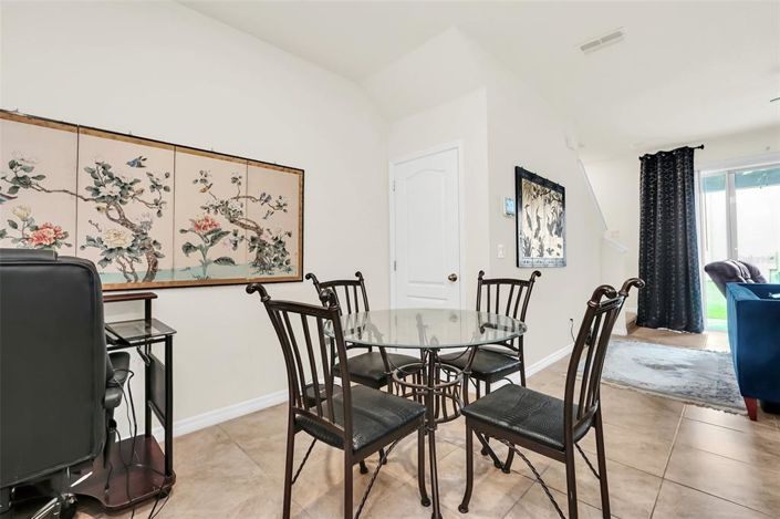 Image No.5-3 Bed Townhouse for sale