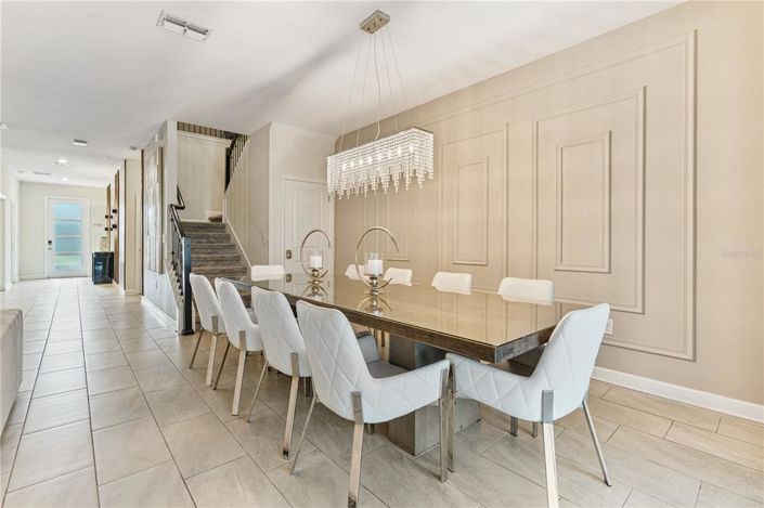 Image No.10-8 Bed Property for sale