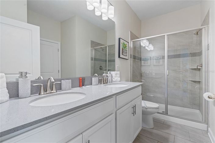 Image No.37-8 Bed Property for sale