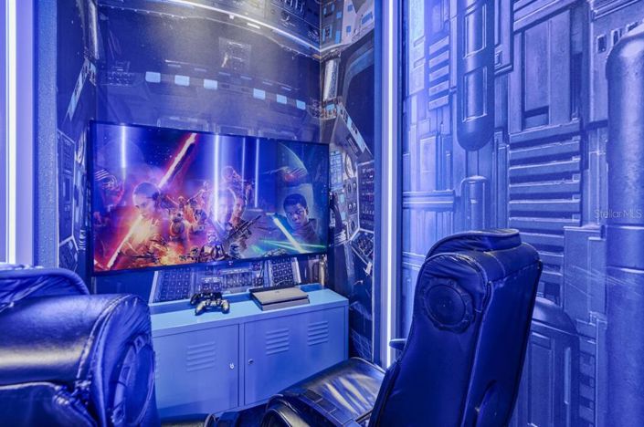 Image No.57-8 Bed Property for sale