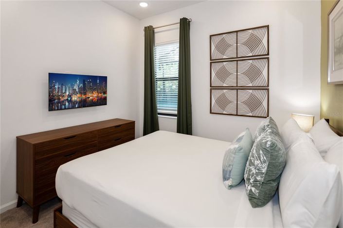 Image No.34-5 Bed Townhouse for sale