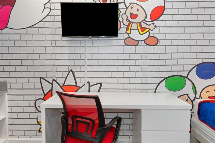 Image No.45-5 Bed Townhouse for sale