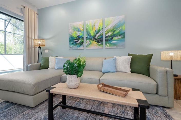 Image No.7-5 Bed Townhouse for sale