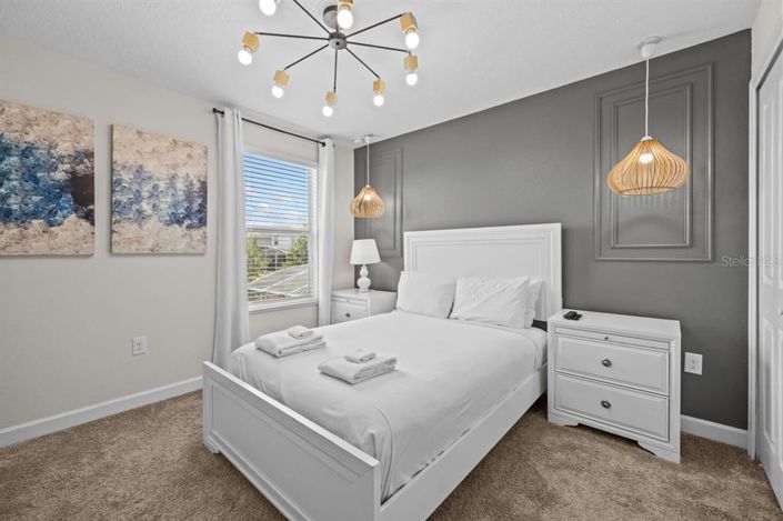 Image No.18-6 Bed Property for sale