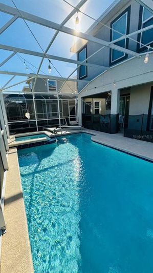 Image No.3-6 Bed Property for sale