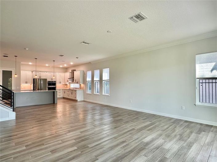 Image No.12-4 Bed Property for sale