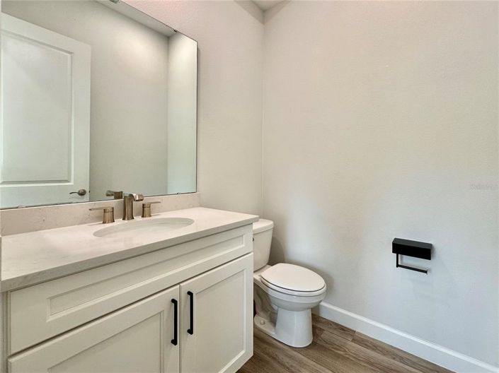 Image No.14-4 Bed Property for sale