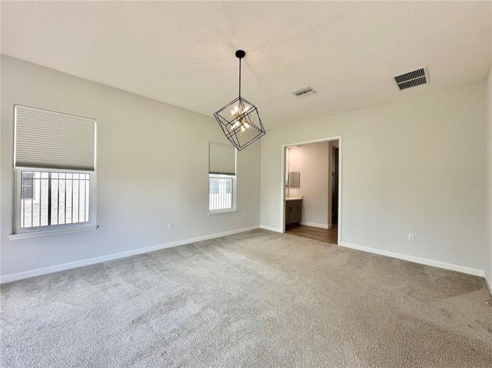 Image No.16-4 Bed Property for sale