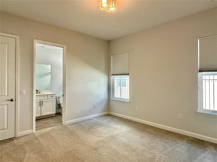 Image No.33-4 Bed Property for sale