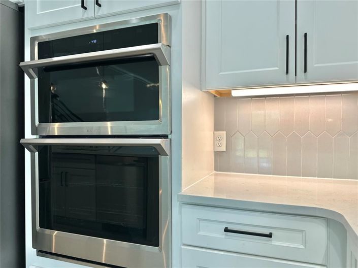 Image No.38-4 Bed Property for sale